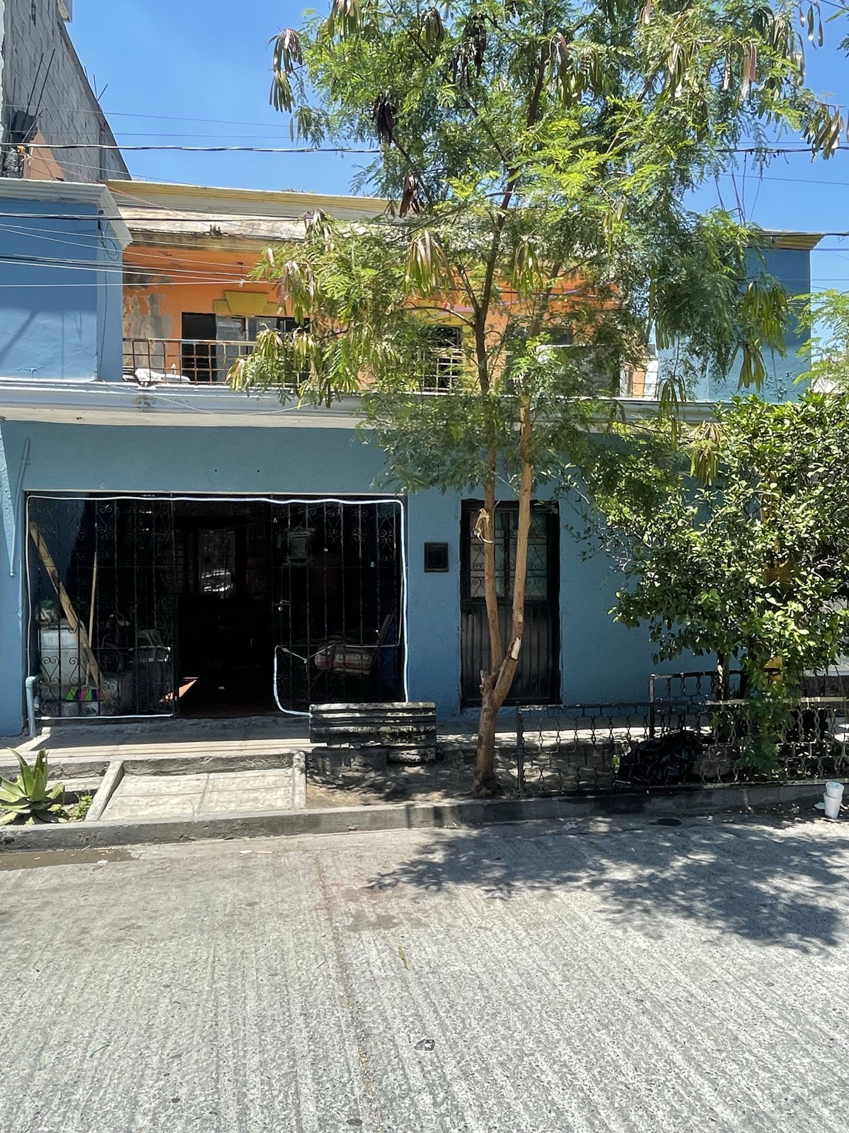Fotografía de Terreno con construcción para inversionistas en Monterrey